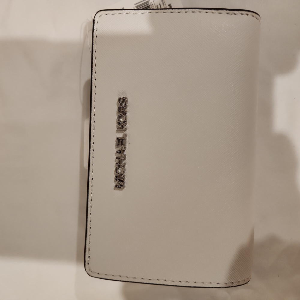 COPY - Mickael kors medium saffiano leather wallet